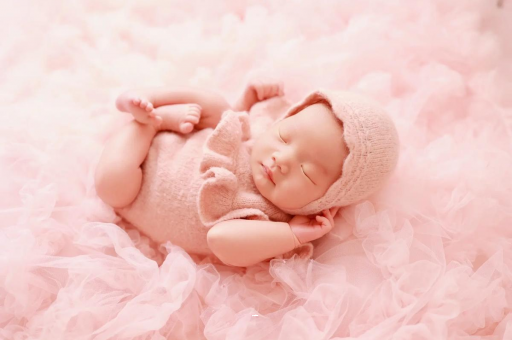 孟津六个月的宝宝